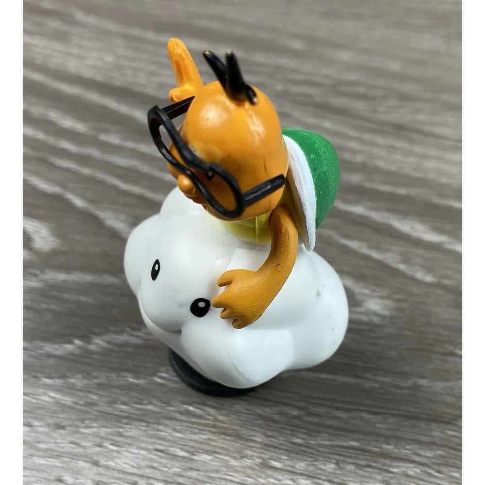 Nintendo 2007 Super Mario Bros Lakitu Cloud Figure Toy